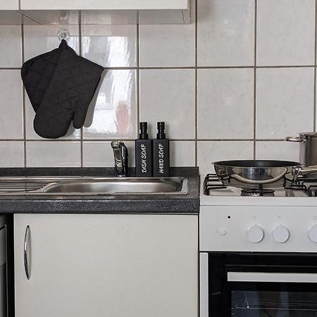 Tt Living Apartments Bonitas & Divinitas I 2 Schlafzimmer I Kueche I Vollbad I Waschmaschine Rellingen Екстер'єр фото